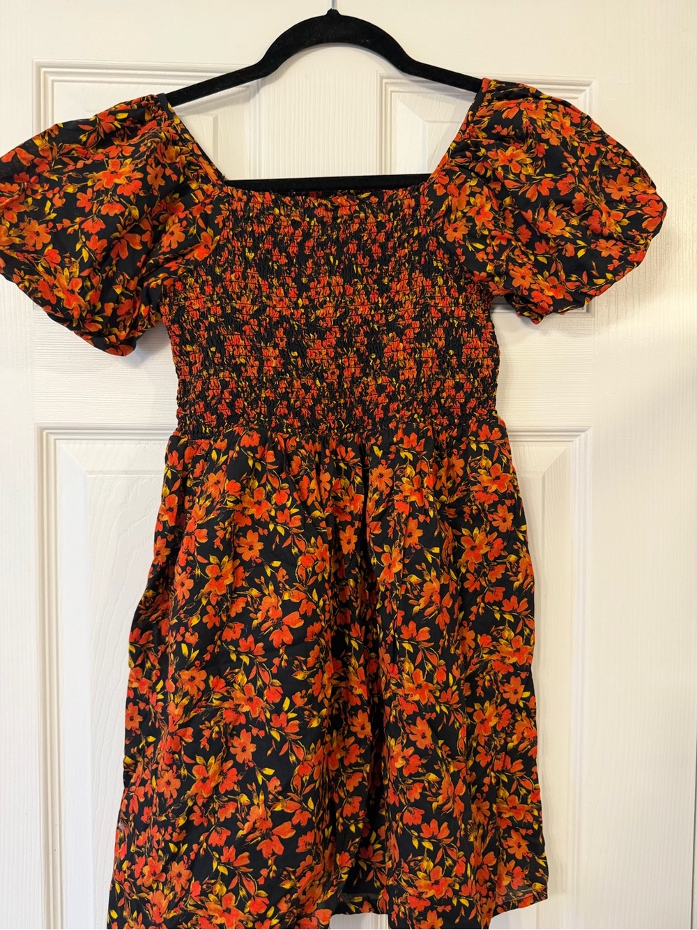 Gap Girls' Black Floral Puff-Sleeve Dress with Orange Flowers